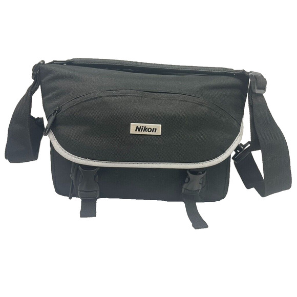 Medium Nikon Camera Shoulder Bag Carry Case Black with‎ Grey Trim